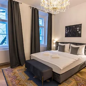 Апартаменты Parkview Boutique