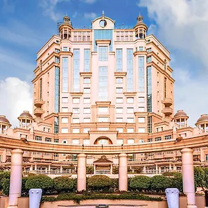 Swissotel Al Murooj Otel Dubai