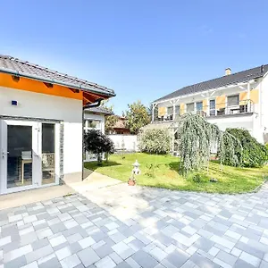 B&B Zen House