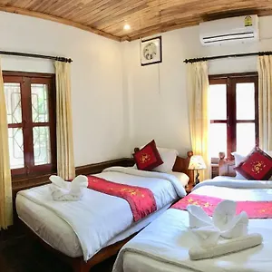 מלון Villay Vanh Place House **